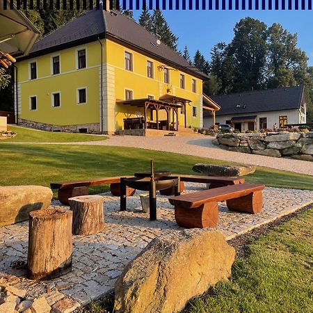 Apartmany Hajovna Lipno Loučovice Eksteriør billede